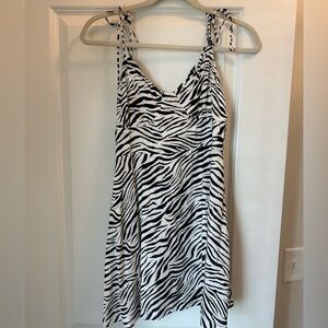 Vestique dress NWT